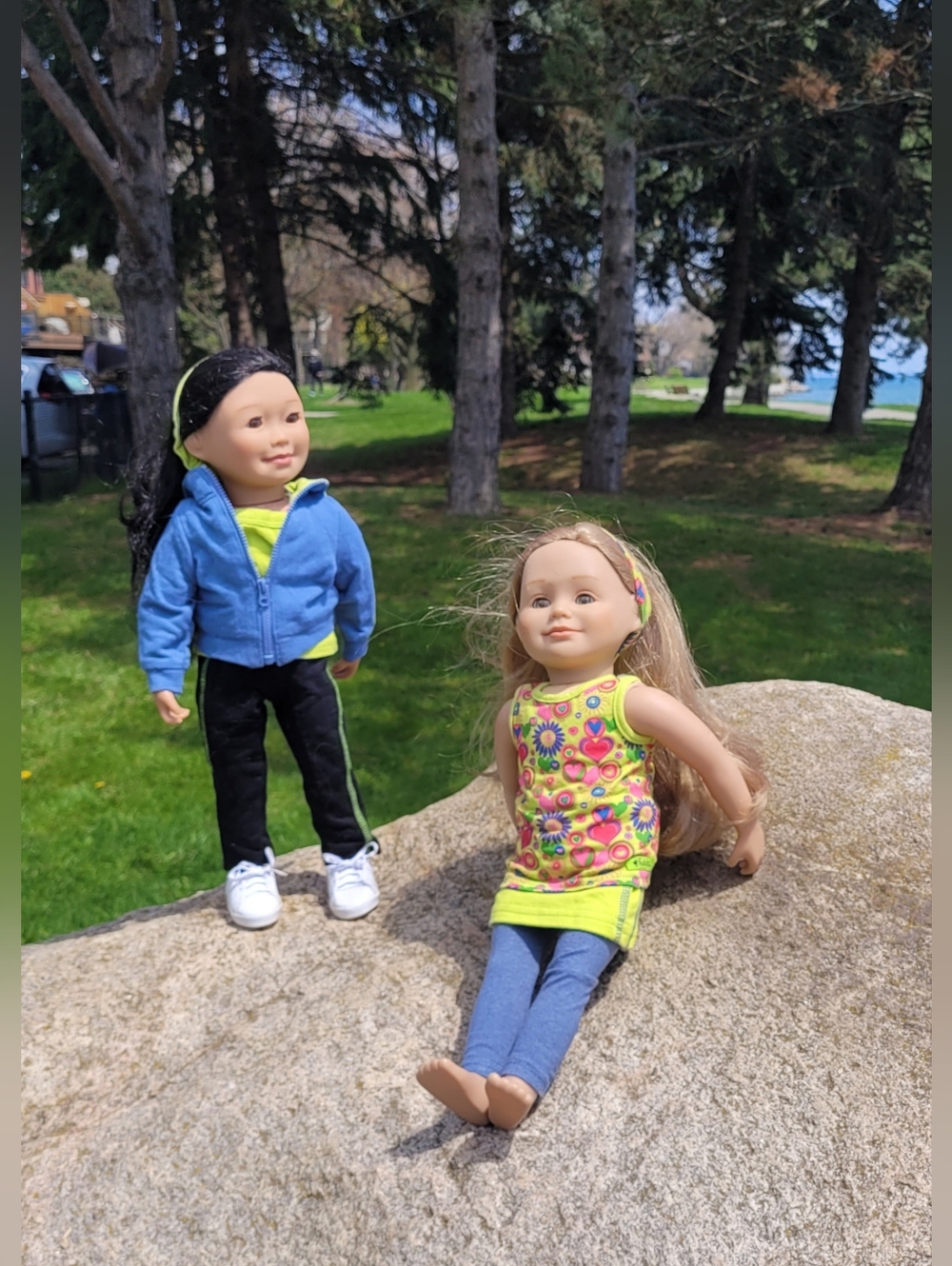 Maplelea Gaggle of Glee Doll Outfit, Dolls Not Included